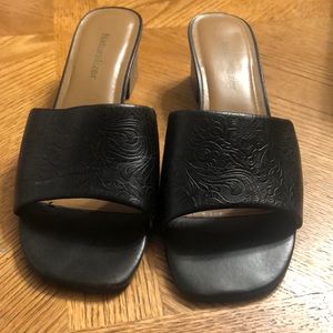 Naturalizer black womens slides size 9 1/2 wide